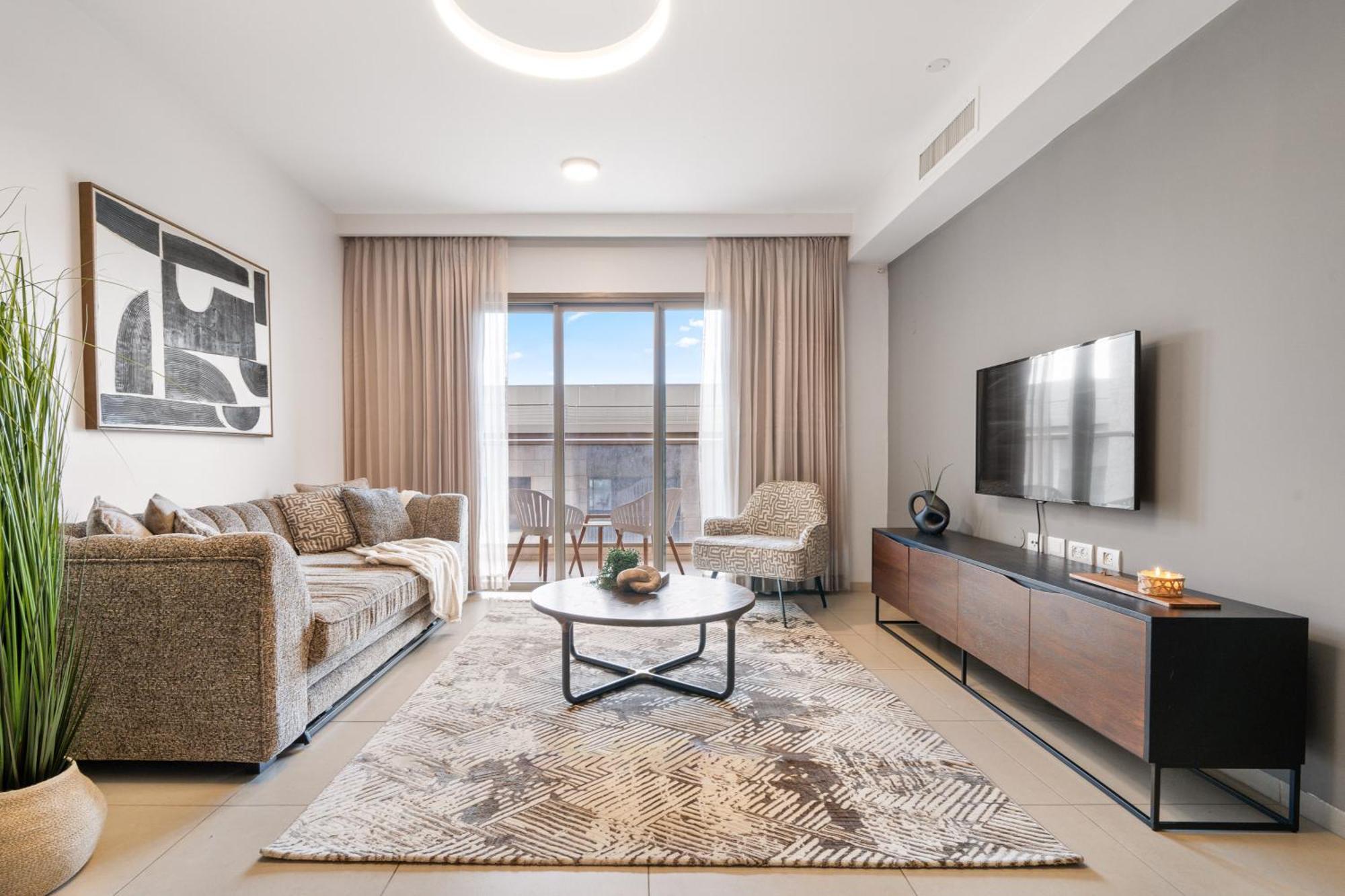Isrentals Haneviim - Aparthotel In City Center Jerusalem Exteriör bild