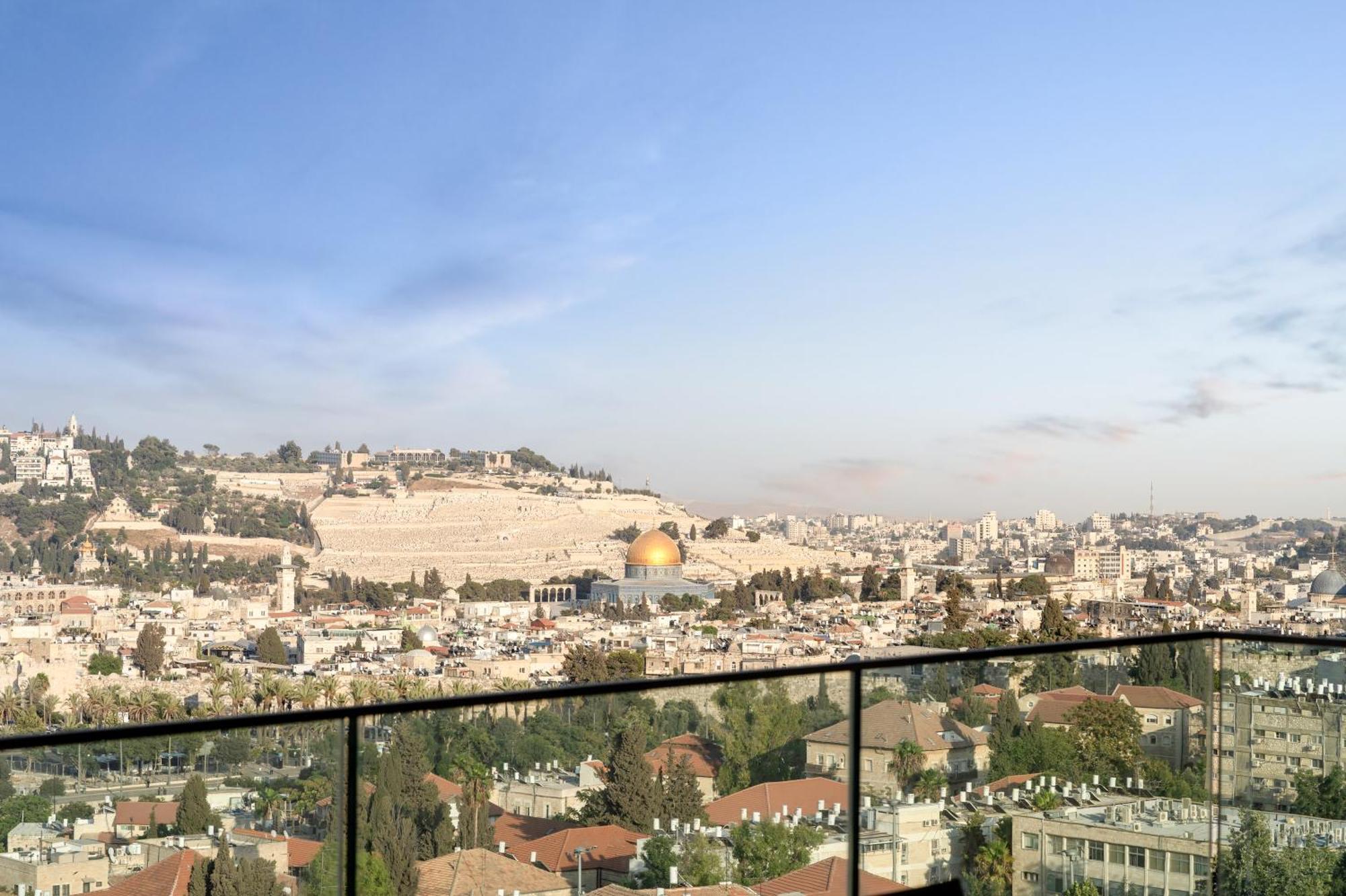 Isrentals Haneviim - Aparthotel In City Center Jerusalem Exteriör bild
