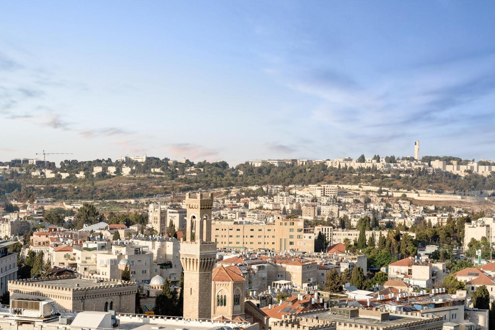 Isrentals Haneviim - Aparthotel In City Center Jerusalem Exteriör bild