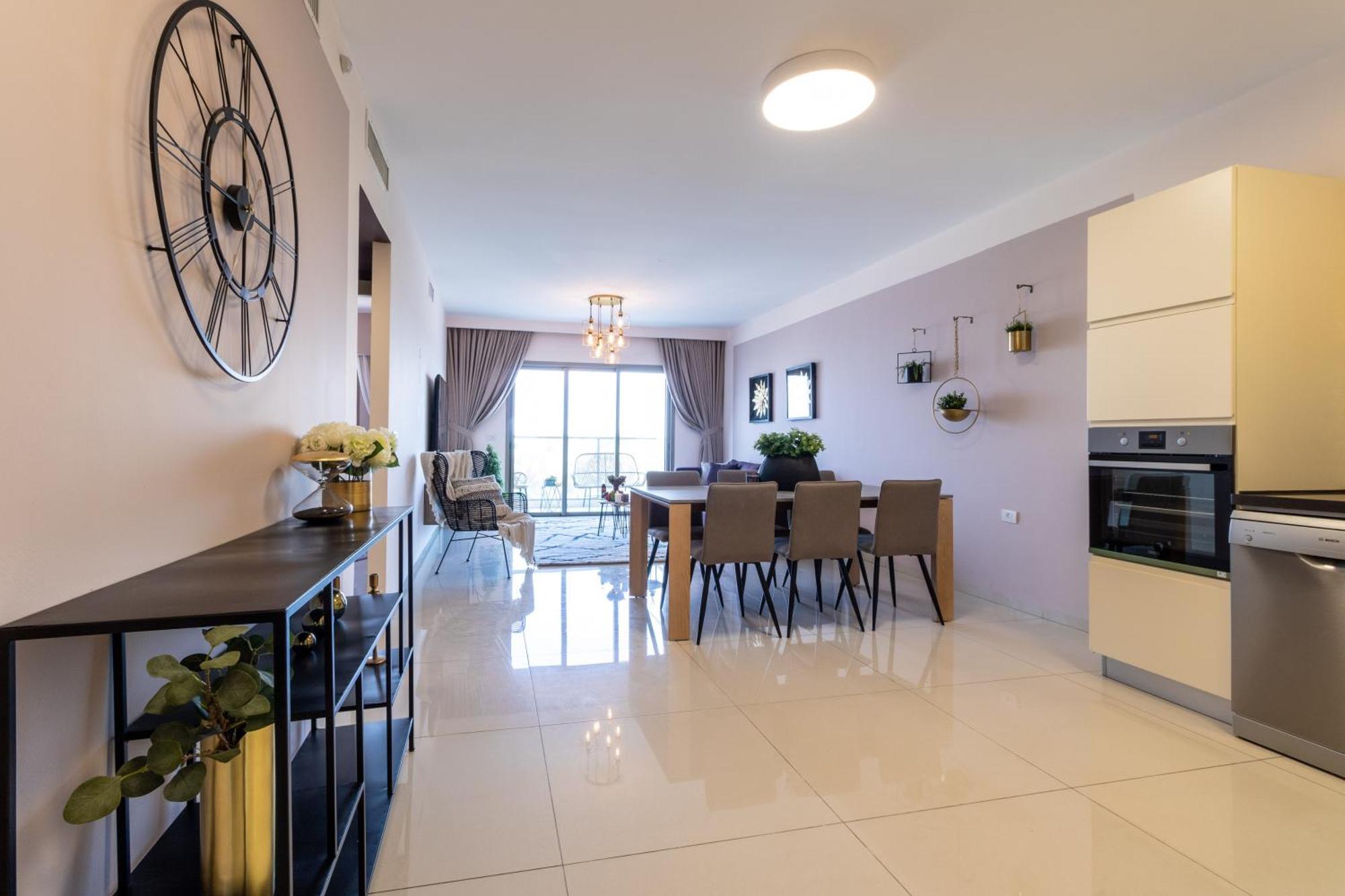 Isrentals Haneviim - Aparthotel In City Center Jerusalem Exteriör bild