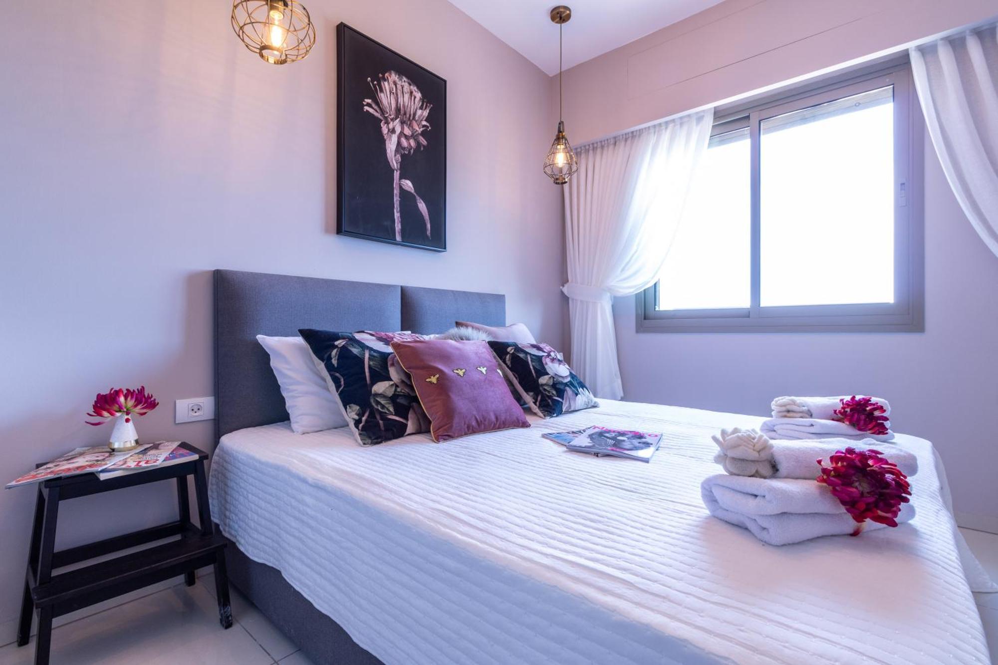 Isrentals Haneviim - Aparthotel In City Center Jerusalem Exteriör bild